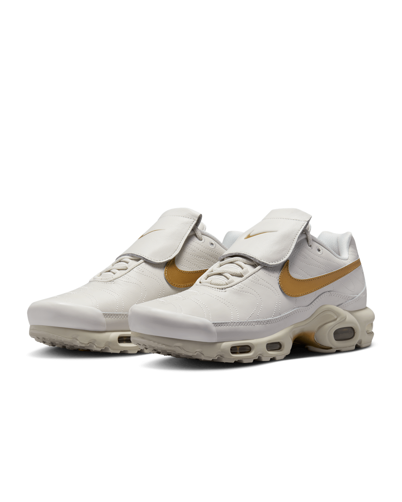 Air Max Plus TNPO Phantom and Metallic Gold HV2541 001 Erscheinungsdatum. Nike SNKRS